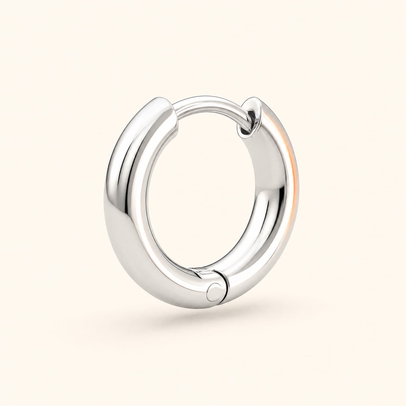 925 Silver Huggie 10 mm, shown as a single piece